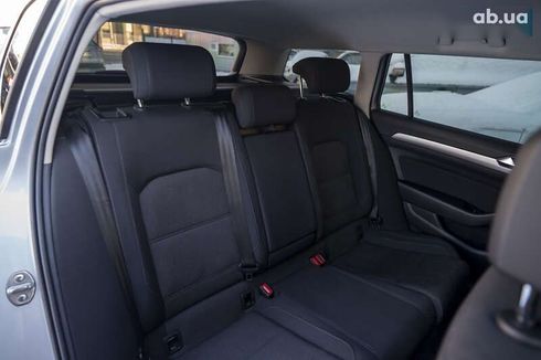Volkswagen Passat 2018 - фото 30