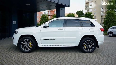 Jeep Grand Cherokee 2016 - фото 16