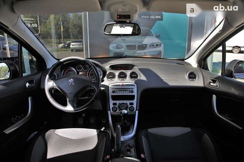 Peugeot 308 2012 - фото 10
