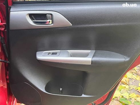 Subaru Impreza 2008 красный - фото 17