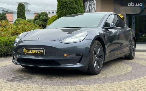 Tesla Model 3 2021 - фото 3