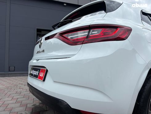 Renault Megane 2017 белый - фото 12