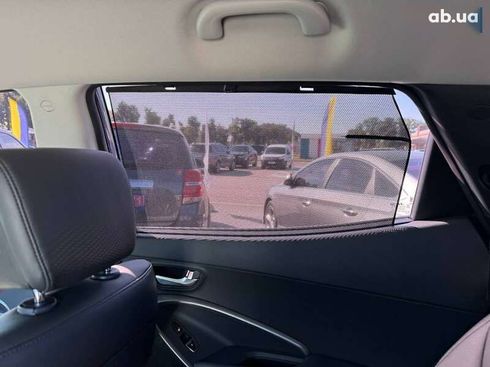 Hyundai Santa Fe 2017 - фото 29