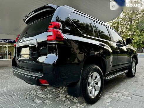 Toyota Land Cruiser Prado 2020 - фото 13