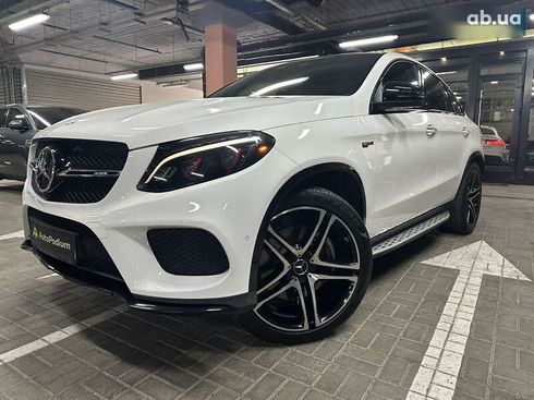 Mercedes-Benz GLE-Class 2019 - фото 9
