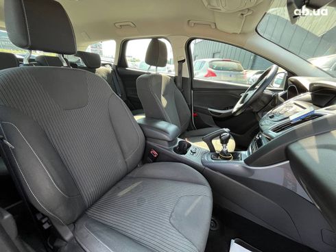 Ford Focus 2014 белый - фото 7