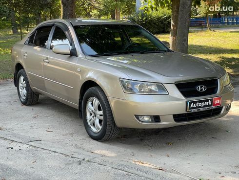 Hyundai Sonata 2007 бежевый - фото 5