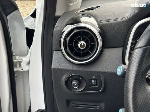 MG ZS EV 2020 - фото 23