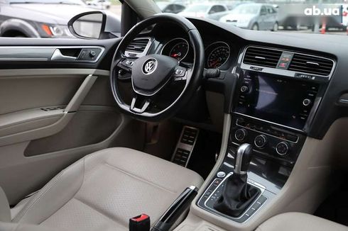 Volkswagen Golf 2017 - фото 10