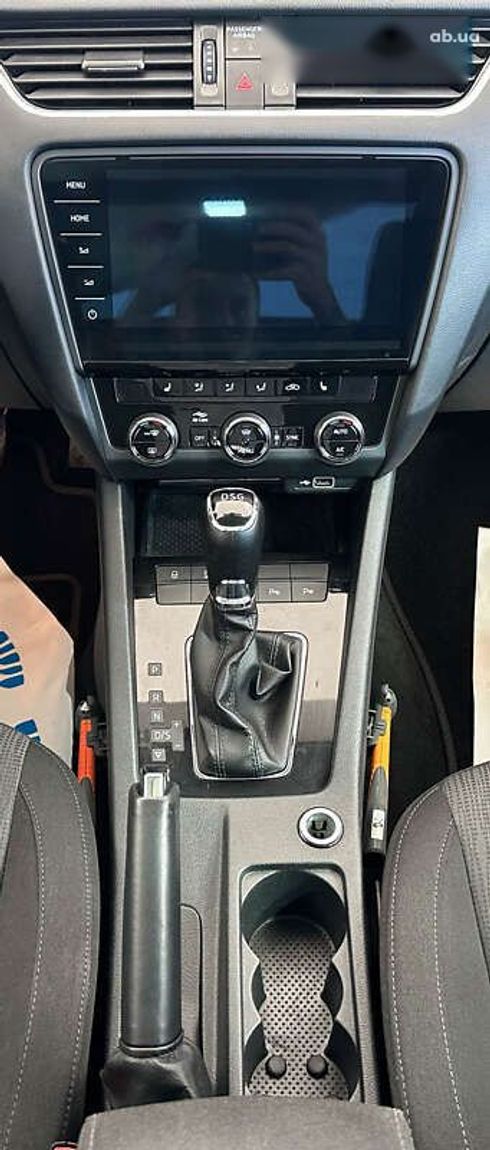 Skoda Octavia 2017 - фото 14