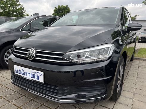 Volkswagen Touran 2022 - фото 12