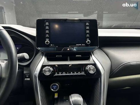 Toyota Venza 2022 - фото 13