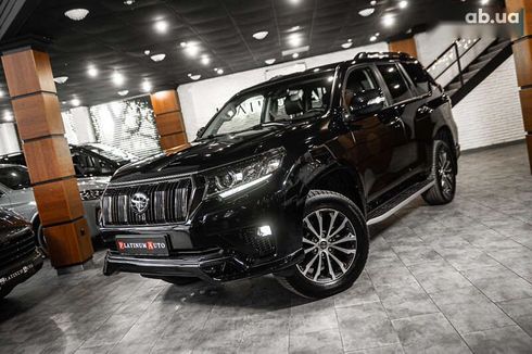 Toyota Land Cruiser Prado 2022 - фото 6