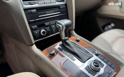 Audi Q7 2010 - фото 12