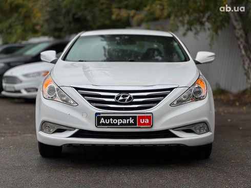 Hyundai Sonata 2015 белый - фото 4
