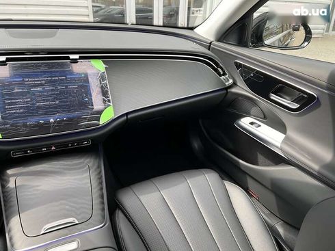 Mercedes-Benz E-Класс 2024 - фото 16