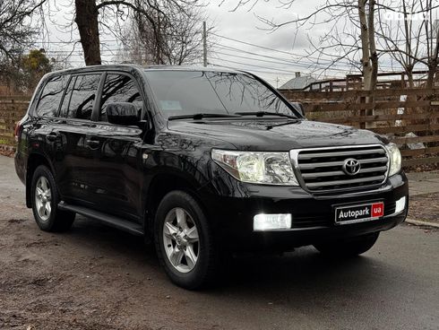 Toyota Land Cruiser 2010 черный - фото 3