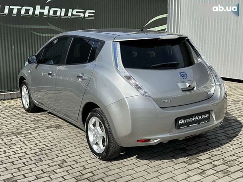 Nissan Leaf 2015 - фото 12