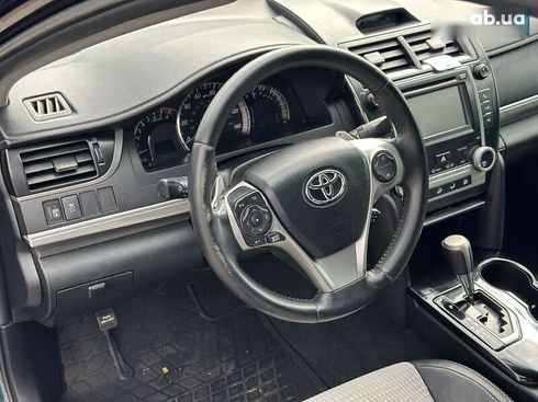 Toyota Camry 2013 - фото 14