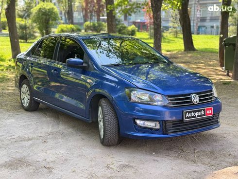 Volkswagen Polo 2018 синий - фото 14