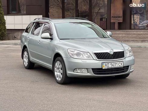 Skoda Octavia 2011 - фото 19