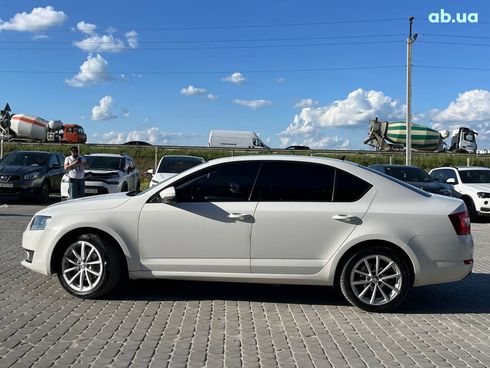 Skoda Octavia 2014 белый - фото 18