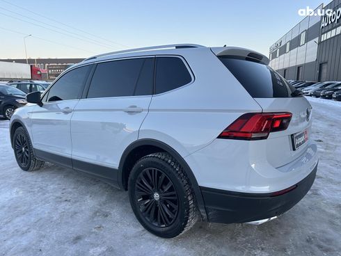 Volkswagen Tiguan 2018 белый - фото 5