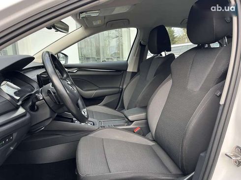 Skoda Octavia 2021 - фото 14