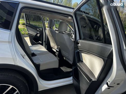 Volkswagen Tiguan 2017 - фото 24