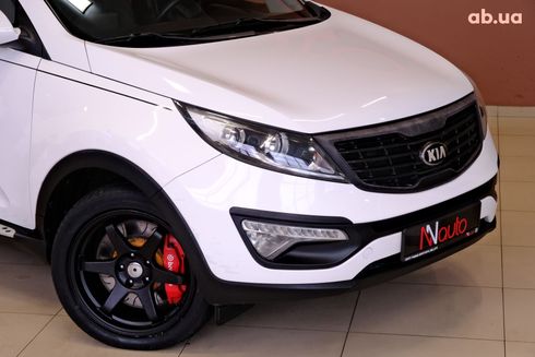 Kia Sportage 2011 белый - фото 3