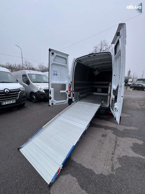 Renault Master 2021 - фото 10