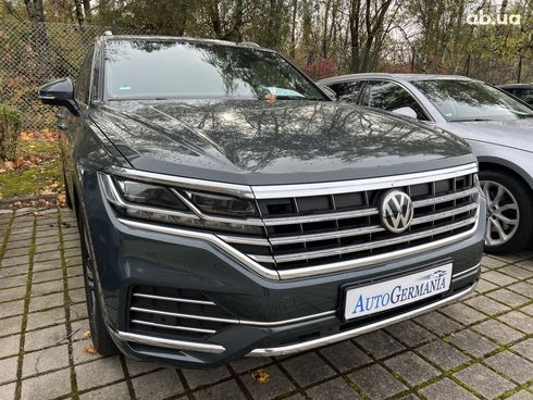 Volkswagen Touareg 2023 - фото 8