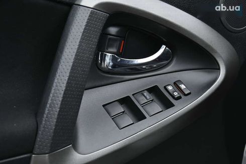 Toyota RAV4 2010 - фото 19