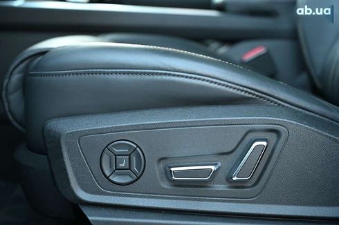 Audi e-tron S 2021 - фото 16