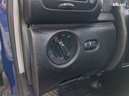 Volkswagen Passat 2001 - фото 17