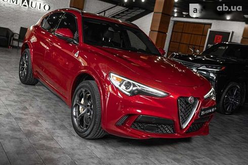 Alfa Romeo Stelvio 2018 - фото 19