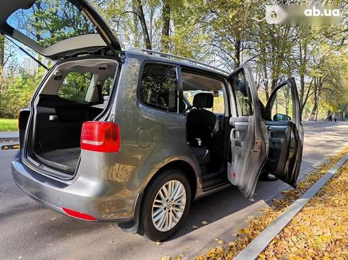 Volkswagen Touran 2015 - фото 19