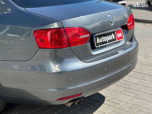 Volkswagen Jetta 2012 серый - фото 8
