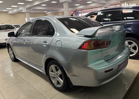 Mitsubishi Lancer 2008 серебристый - фото 2