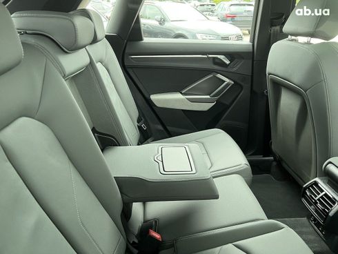 Audi Q3 2022 - фото 11
