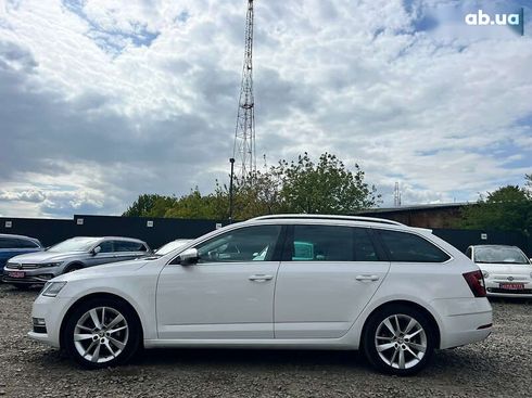 Skoda Octavia 2020 - фото 5