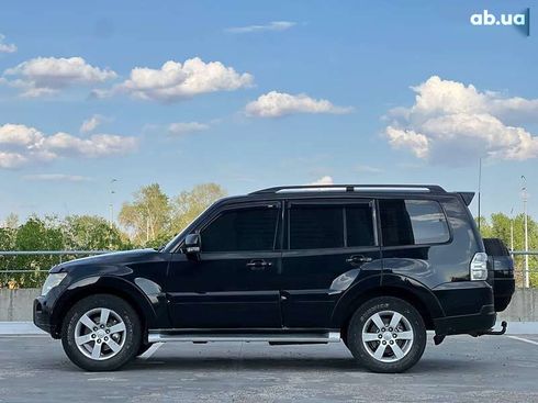 Mitsubishi Pajero Wagon 2007 - фото 9