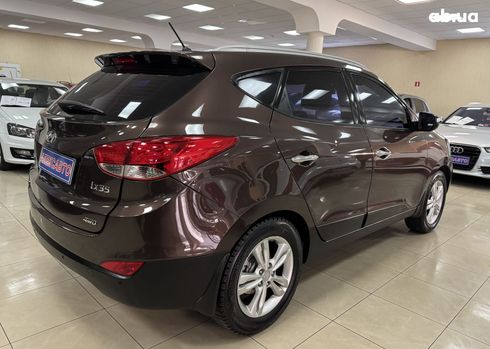 Hyundai ix35 2011 коричневый - фото 12