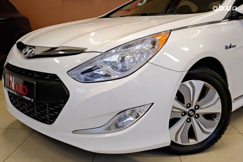 Hyundai Sonata 2014 белый - фото 7