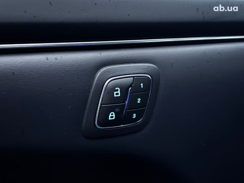 Ford Mustang Mach-E 2023 синий - фото 19