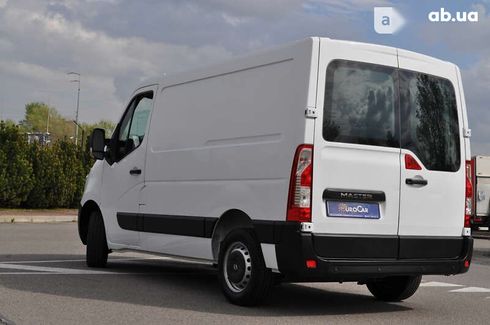 Renault Master 2018 - фото 12