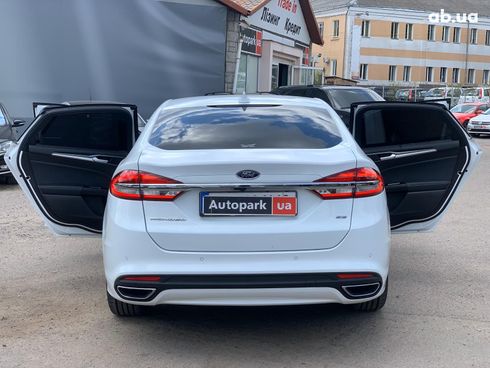 Ford Mondeo 2019 белый - фото 17
