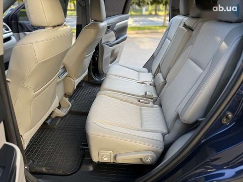 Toyota Highlander 2015 - фото 30