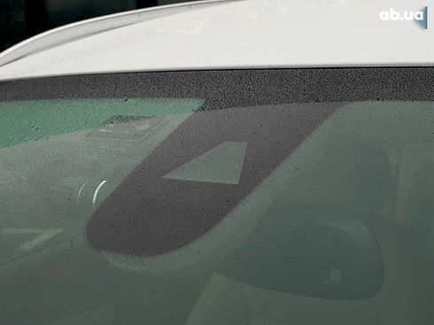 Buick Regal 2018 - фото 18