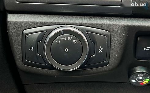Ford Fusion 2015 - фото 16